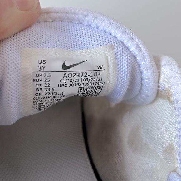 Nike Air Max 270 - White - Sz 3 - Picture 14 of 14